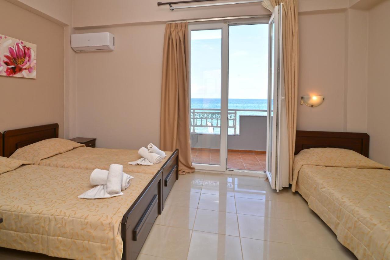 Tiara Holidays - Akrothalassia - Triple room with sea view